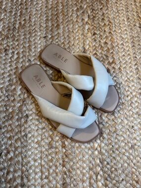 ABLE. 6M Cream White Puffy Cross Sandals